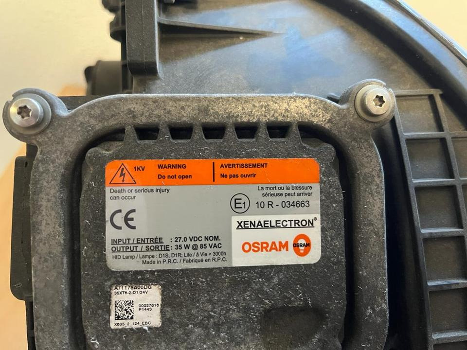 Mercedes Actros Bi Xenon Scheinwerfer Vorne Rechts A9608200739 - Headlight for Truck: picture 4 Mercedes Actros Bi Xenon Scheinwerfer Vorne Rechts A9608200739 - Headlight for Truck: picture 4