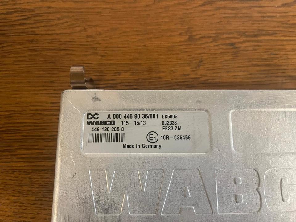 Mercedes Actros MP 4 WABCO EBS Steuergerät A0004469036 - ECU for Truck: picture 2 Mercedes Actros MP 4 WABCO EBS Steuergerät A0004469036 - ECU for Truck: picture 2