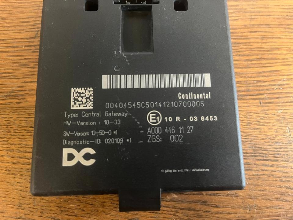 Mercedes Actros MP4 Central Gateway Steuergerät A0004461127 - ECU for Truck: picture 3 Mercedes Actros MP4 Central Gateway Steuergerät A0004461127 - ECU for Truck: picture 3