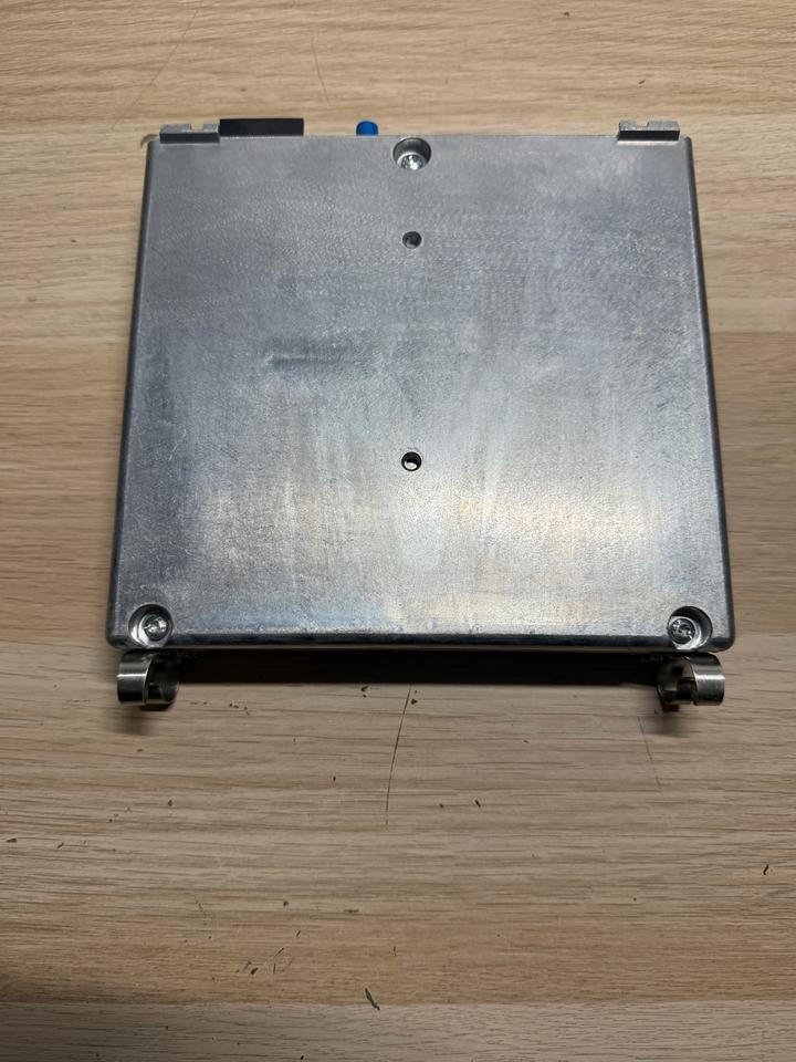 Mercedes Actros MP4 IPPC ECU Steuergerät A0004460475 - ECU for Truck: picture 5 Mercedes Actros MP4 IPPC ECU Steuergerät A0004460475 - ECU for Truck: picture 5