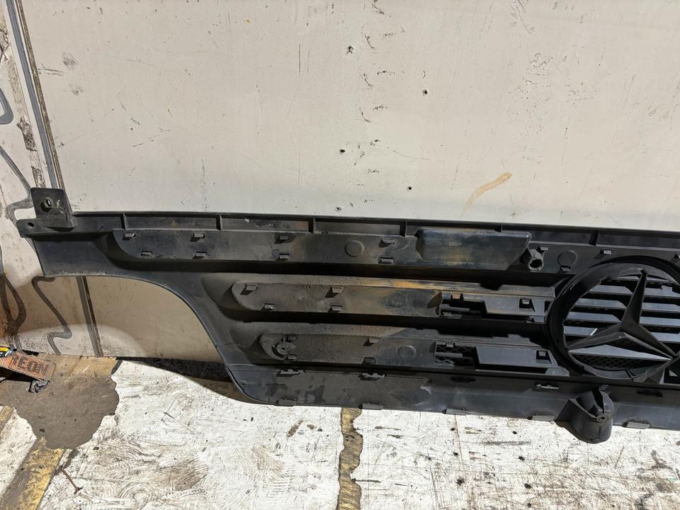 Mercedes Atego 2 Kühlergrill A9738880023 - Grill for Truck: picture 2 Mercedes Atego 2 Kühlergrill A9738880023 - Grill for Truck: picture 2