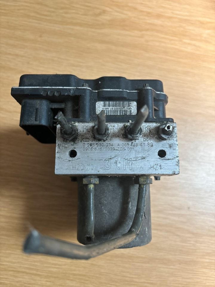 Mercedes Sprinter Hydraulikblock ABS Pumpe 0014464189 - Hydraulics for Truck: picture 4 Mercedes Sprinter Hydraulikblock ABS Pumpe 0014464189 - Hydraulics for Truck: picture 4