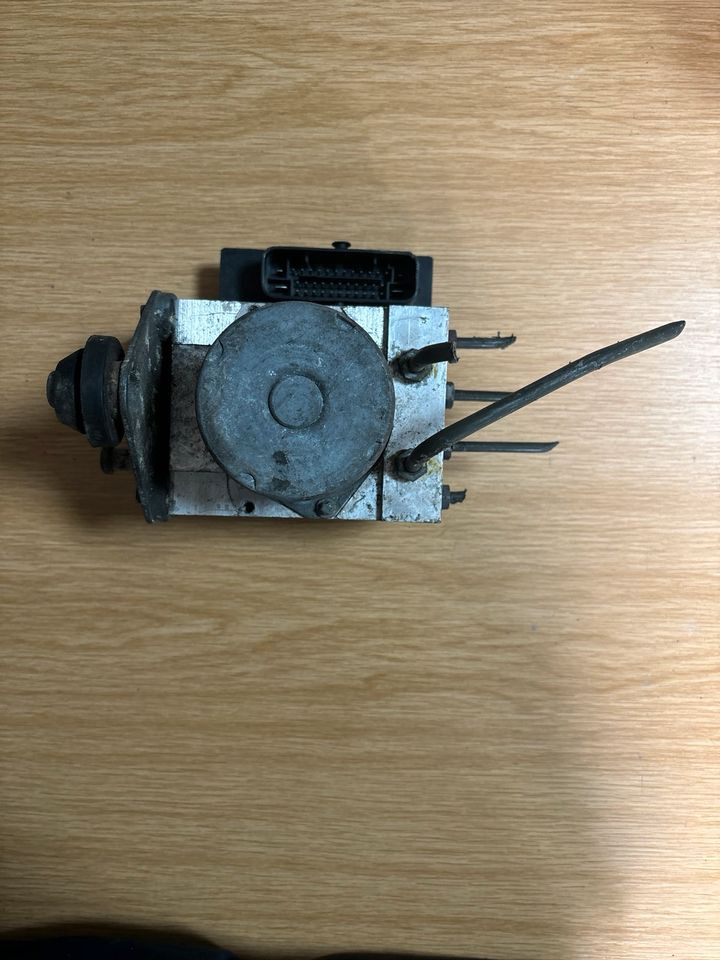Mercedes Sprinter Hydraulikblock ABS Pumpe 0014464189 - Hydraulics for Truck: picture 1 Mercedes Sprinter Hydraulikblock ABS Pumpe 0014464189 - Hydraulics for Truck: picture 1