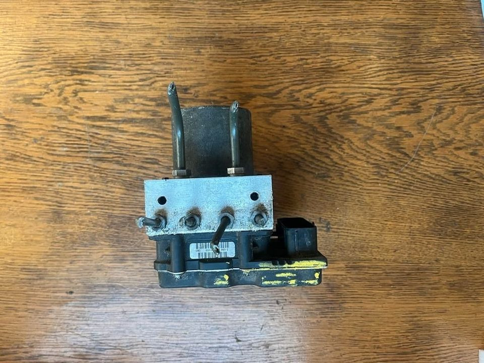 Mercedes Sprinter Hydraulikblock ABS Pumpe A0074314612 - Hydraulics for Truck: picture 3 Mercedes Sprinter Hydraulikblock ABS Pumpe A0074314612 - Hydraulics for Truck: picture 3