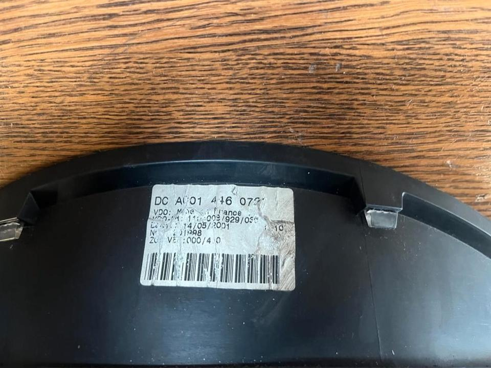 Mercedes Sprinter Kombiinstrument Tacho A0014460721 - Dashboard for Truck: picture 2 Mercedes Sprinter Kombiinstrument Tacho A0014460721 - Dashboard for Truck: picture 2