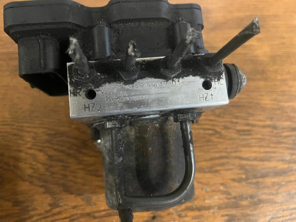 Mercedes Sprinter W906 ABS Modul Hydraulikblock A9069004701 - Brake valve for Truck: picture 3 Mercedes Sprinter W906 ABS Modul Hydraulikblock A9069004701 - Brake valve for Truck: picture 3