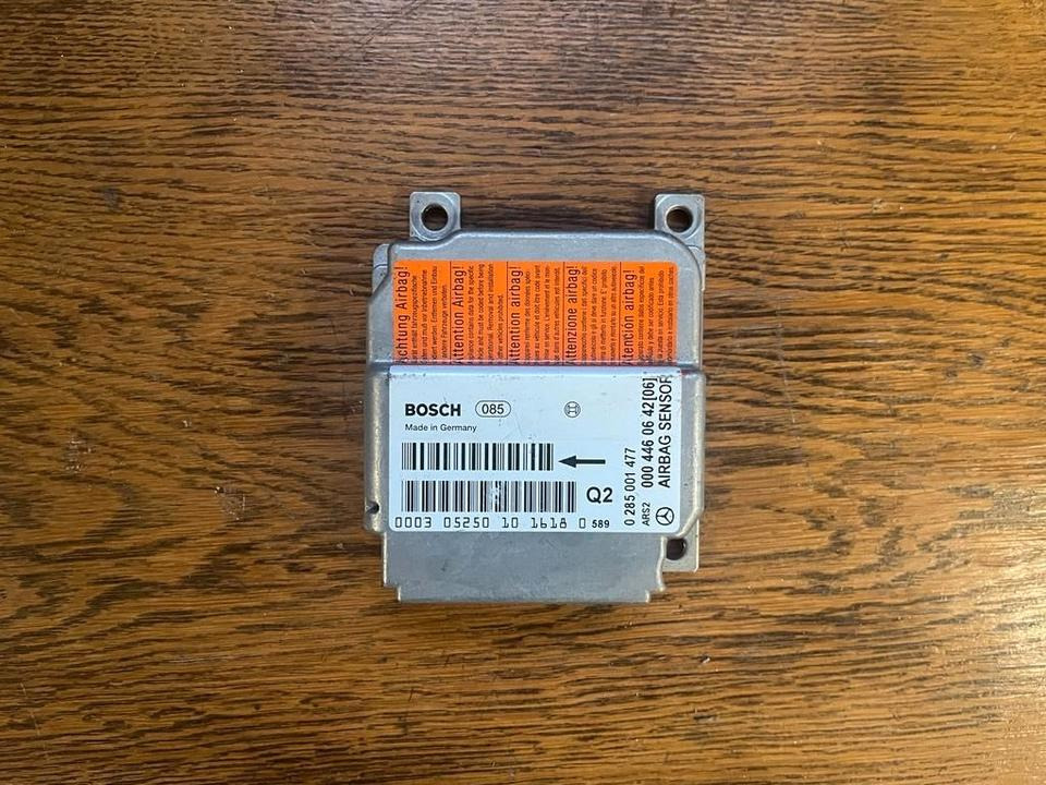 Mercedes Vito W638 Airbag Steuergerät Sensor 0004460642 - ECU for Truck: picture 1 Mercedes Vito W638 Airbag Steuergerät Sensor 0004460642 - ECU for Truck: picture 1