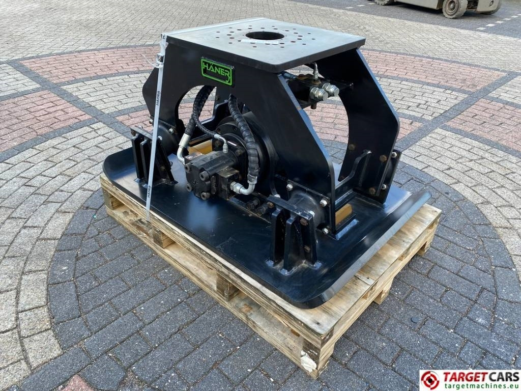 Haener HPC1500A Compactor Plate for Excavator 17~3 - Attachment for Construction machinery: picture 4 Haener HPC1500A Compactor Plate for Excavator 17~3 - Attachment for Construction machinery: picture 4