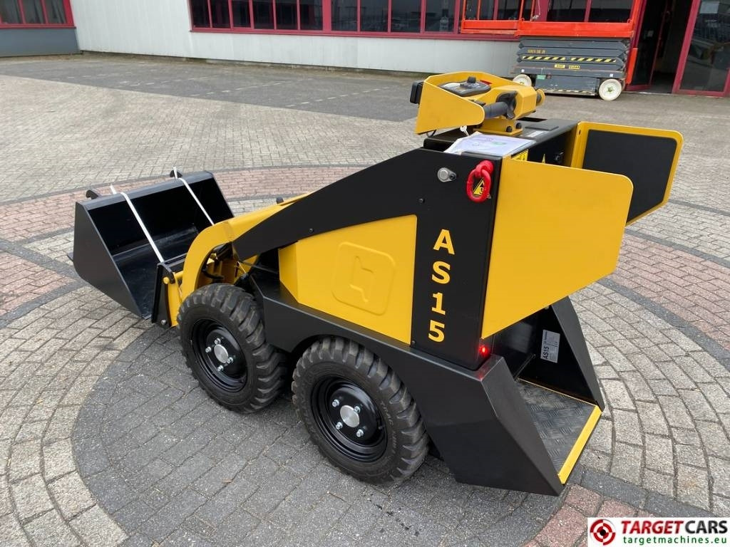 Conmeq AS15 Mini Skid Steer Loader 4x4 Electric - Skid steer loader: picture 5 Conmeq AS15 Mini Skid Steer Loader 4x4 Electric - Skid steer loader: picture 5