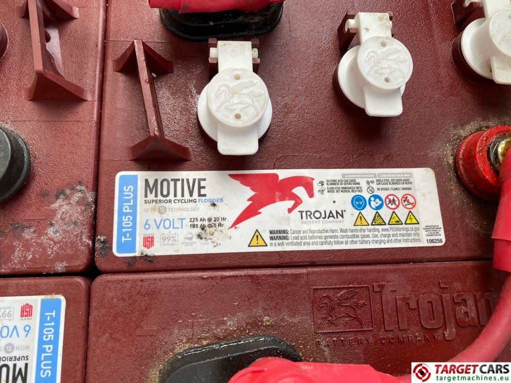 Vertical mast lift Genie GR15 RunAbout Electric Vertical Mast Lift 652cm: picture 25 Vertical mast lift Genie GR15 RunAbout Electric Vertical Mast Lift 652cm: picture 25