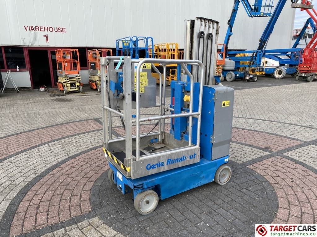 Vertical mast lift Genie GR20 Runabout Electric Vertical Mast Lift 802cm: picture 1