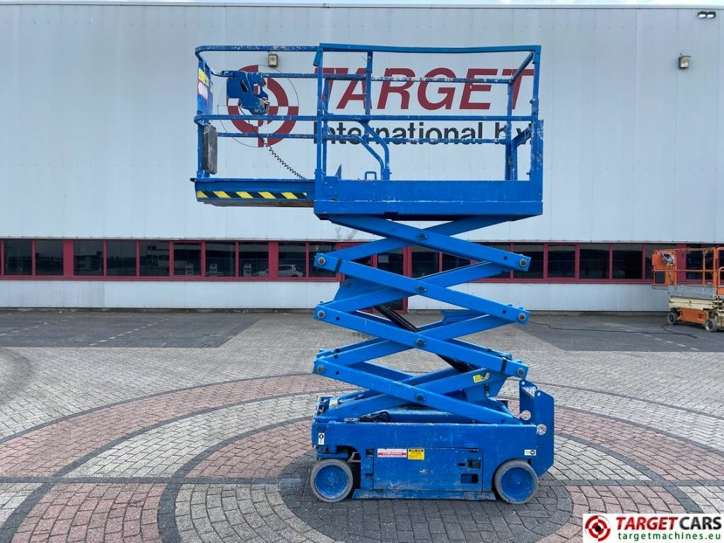 Genie GS-1932 Electric Scissor Work Lift 779cm - Scissor lift: picture 5 Genie GS-1932 Electric Scissor Work Lift 779cm - Scissor lift: picture 5