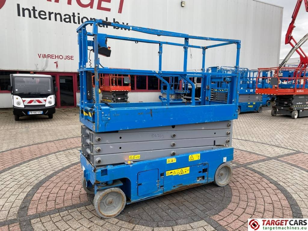 Genie GS-2632 Electric GS2632 Scissor Work Lift 992cm - Scissor lift: picture 1 Genie GS-2632 Electric GS2632 Scissor Work Lift 992cm - Scissor lift: picture 1