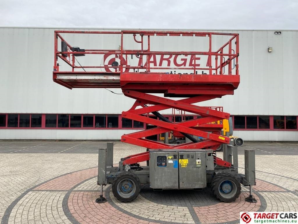 Genie GS-2669RT Diesel 4x4 Scissor 2669 Work Lift 1000cm - Scissor lift: picture 5 Genie GS-2669RT Diesel 4x4 Scissor 2669 Work Lift 1000cm - Scissor lift: picture 5