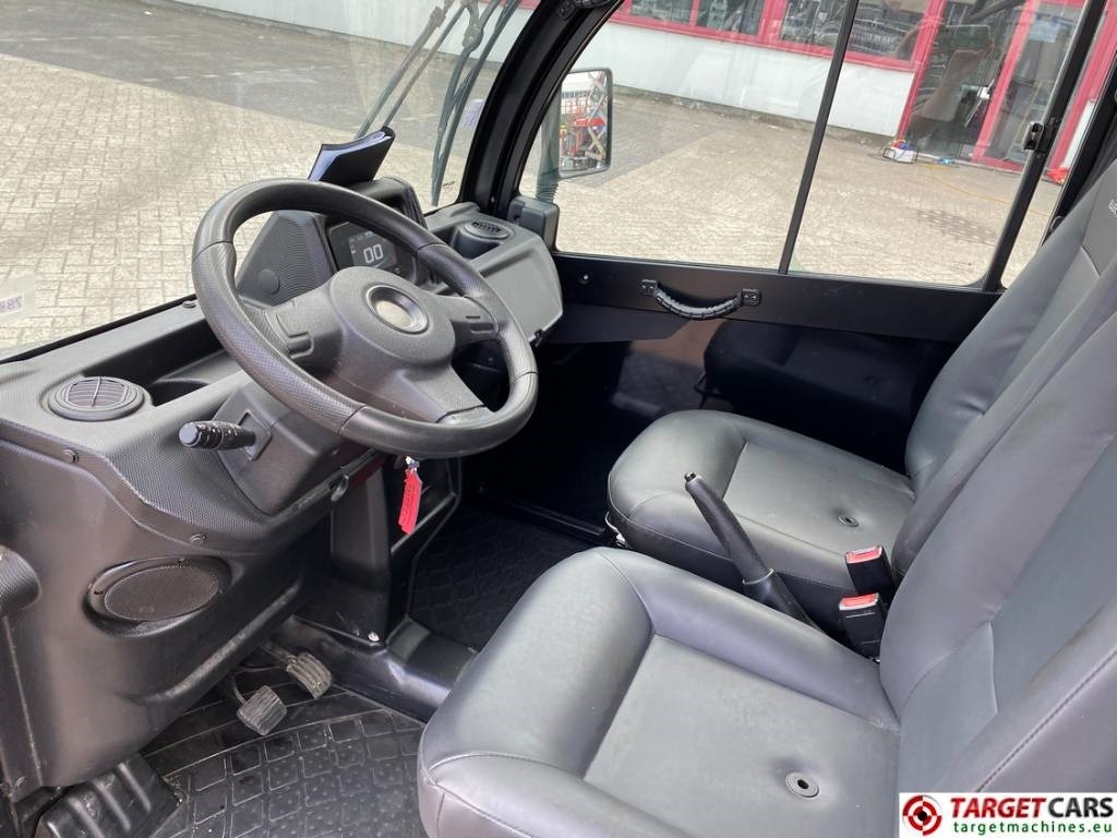 Goupil G4 Electric UTV Closed Box Utility Van - Box van, Electric van: picture 5 Goupil G4 Electric UTV Closed Box Utility Van - Box van, Electric van: picture 5