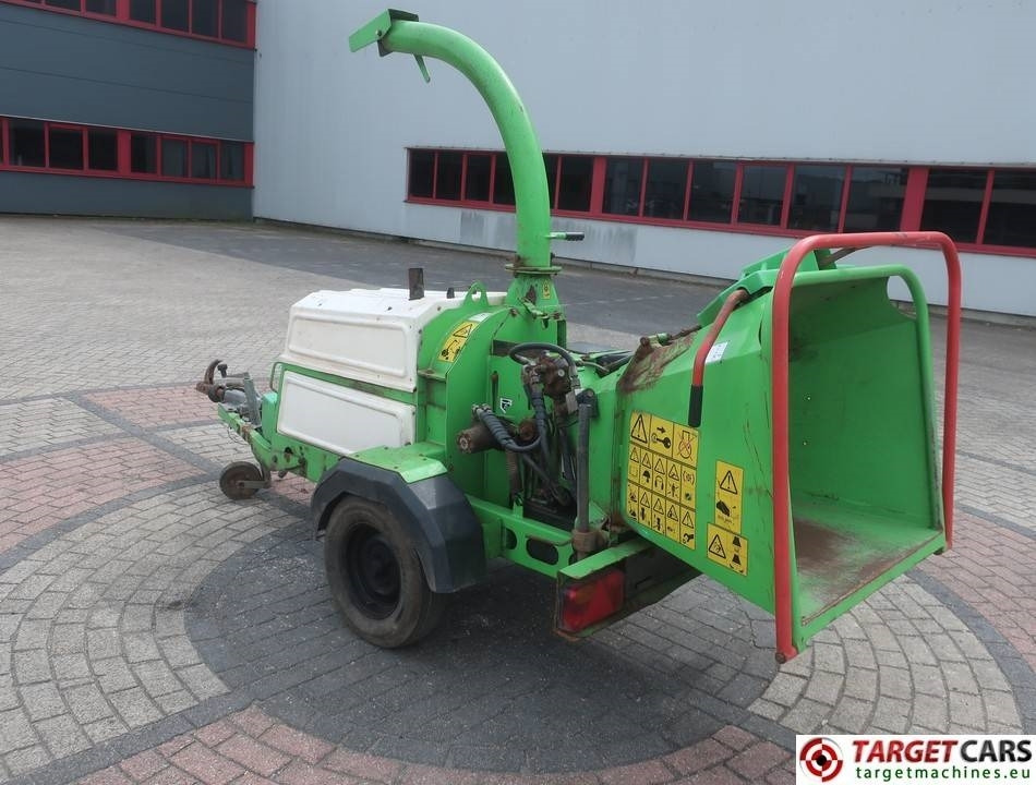 Greenmech Wood Chipper Diesel (engine issue) - Wood chipper: picture 4 Greenmech Wood Chipper Diesel (engine issue) - Wood chipper: picture 4