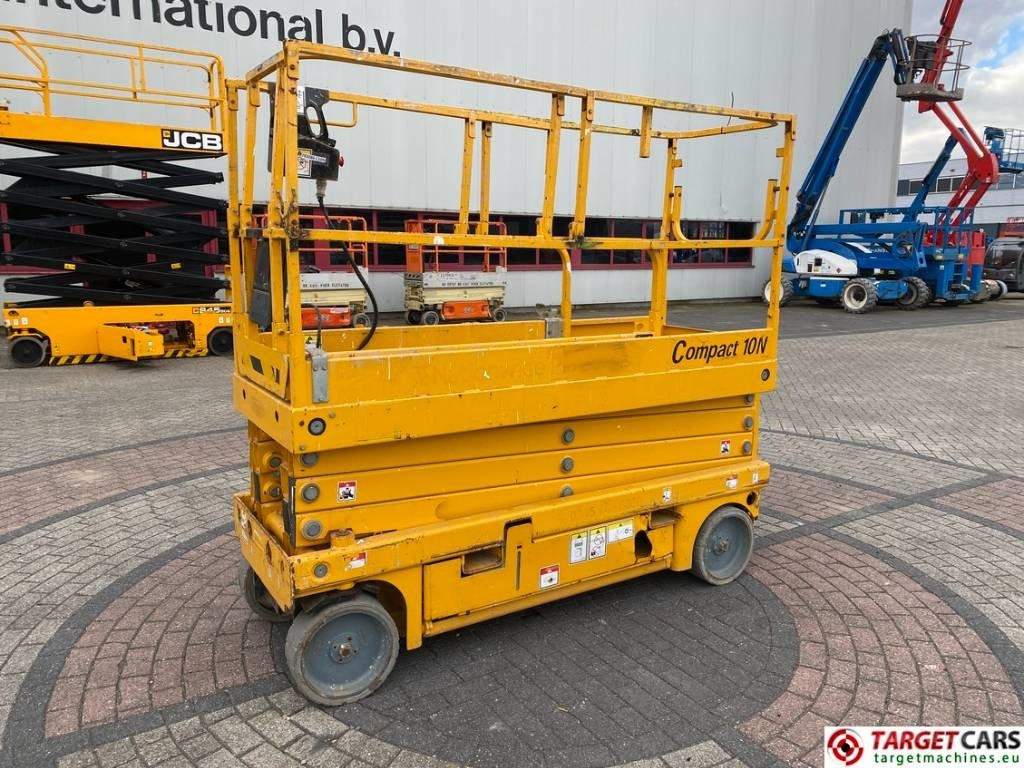 Haulotte Compact 10N Electric Scissor Work Lift 1000cm - Scissor lift: picture 1 Haulotte Compact 10N Electric Scissor Work Lift 1000cm - Scissor lift: picture 1