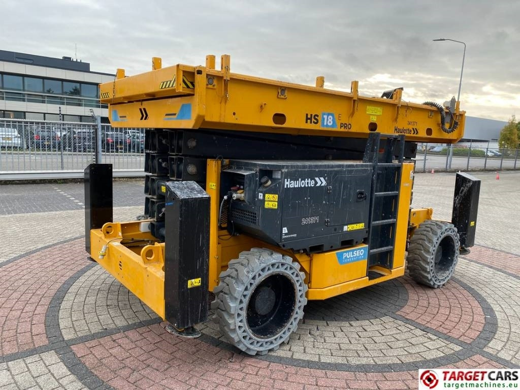 Haulotte HS18E PRO HyBrid 4x4 Scissor Work Lift 1800cm - Scissor lift: picture 3 Haulotte HS18E PRO HyBrid 4x4 Scissor Work Lift 1800cm - Scissor lift: picture 3
