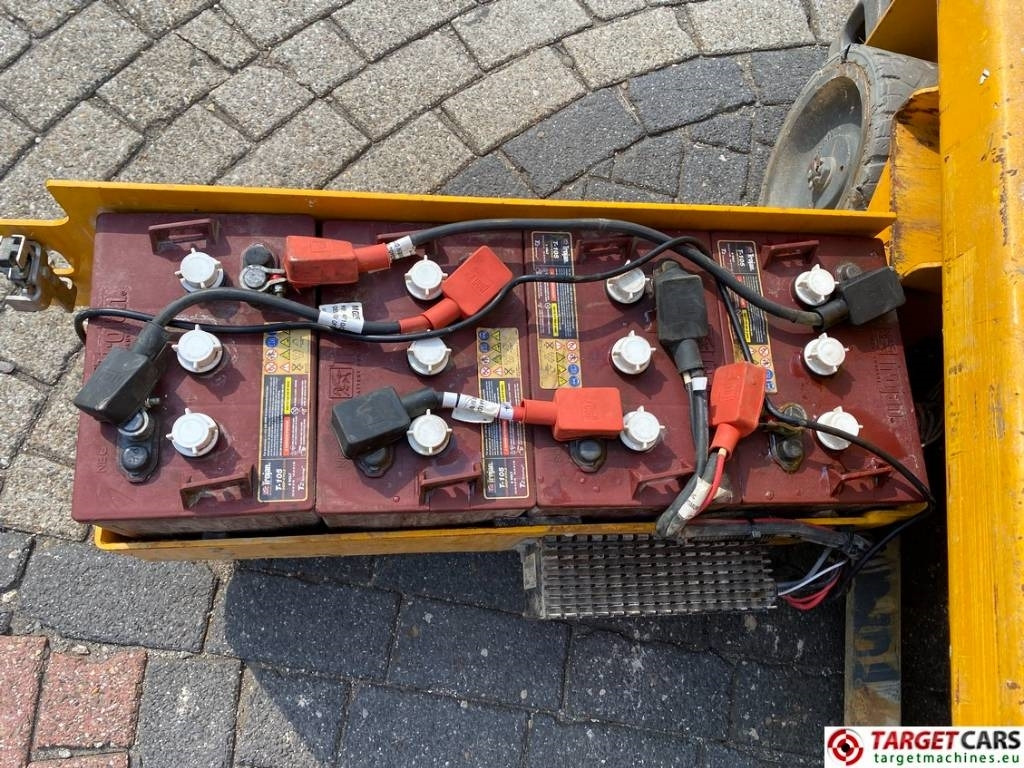 Scissor lift Haulotte Optimum 8 Electric Scissor Work Lift 777cm: picture 14 Scissor lift Haulotte Optimum 8 Electric Scissor Work Lift 777cm: picture 14