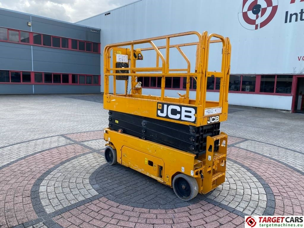 JCB S2632E Electric Scissor Work Lift 1010cm - Scissor lift: picture 4 JCB S2632E Electric Scissor Work Lift 1010cm - Scissor lift: picture 4