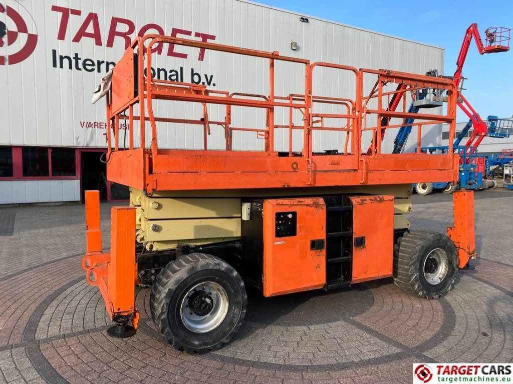 JLG 330LRT Diesel 4x4 Scissor Work Lift 1200cm - Scissor lift: picture 1 JLG 330LRT Diesel 4x4 Scissor Work Lift 1200cm - Scissor lift: picture 1