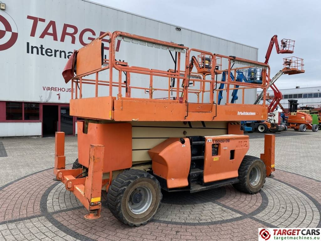 JLG 4394RT Diesel 4x4 Scissor Work Lift 1511cm - Scissor lift: picture 1 JLG 4394RT Diesel 4x4 Scissor Work Lift 1511cm - Scissor lift: picture 1