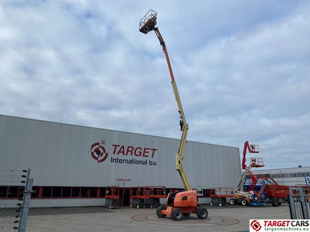 JLG 520AJ Articulated 4x4 Diesel Boom Work Lift 1800cm - Articulated boom: picture 5 JLG 520AJ Articulated 4x4 Diesel Boom Work Lift 1800cm - Articulated boom: picture 5