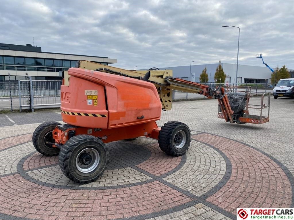 JLG 520AJ Articulated 4x4 Diesel Boom Work Lift 1800cm - Articulated boom: picture 3 JLG 520AJ Articulated 4x4 Diesel Boom Work Lift 1800cm - Articulated boom: picture 3