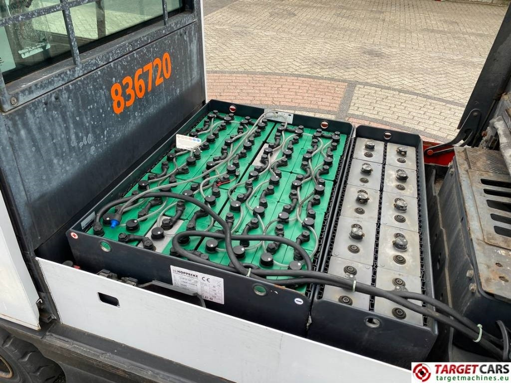 Municipal tractor Linde P250 Tow Tug Truck Tractor Electric 80V Max 25T: picture 15