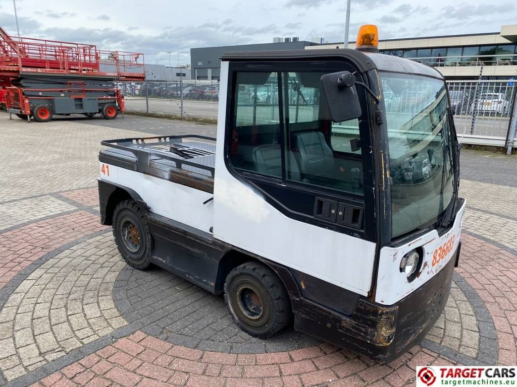 Linde P250 Tow Tug Truck Tractor Electric 80V max 25T - Municipal tractor: picture 2 Linde P250 Tow Tug Truck Tractor Electric 80V max 25T - Municipal tractor: picture 2
