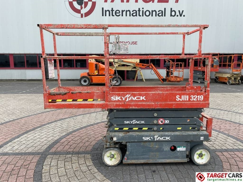 Scissor lift SkyJack SJIII-3219 Electric Scissor Work Lift 780cm: picture 32