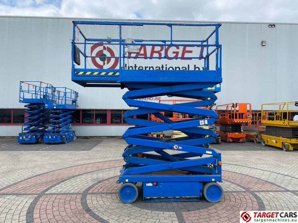 SkyJack SJIII-4632 Electric 4632 Scissor Work Lift 1170cm - Scissor lift: picture 5 SkyJack SJIII-4632 Electric 4632 Scissor Work Lift 1170cm - Scissor lift: picture 5