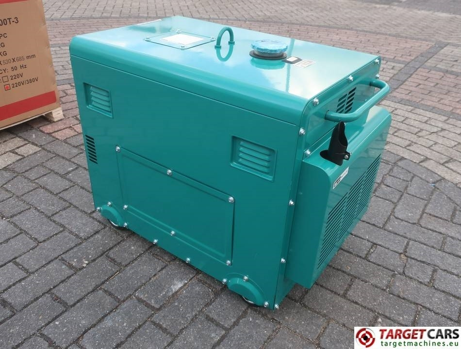 XIDONG 6800T-3 DIESEL 6.2KVA 3-PHASE GENERATOR 220  - Generator set: picture 4 XIDONG 6800T-3 DIESEL 6.2KVA 3-PHASE GENERATOR 220  - Generator set: picture 4