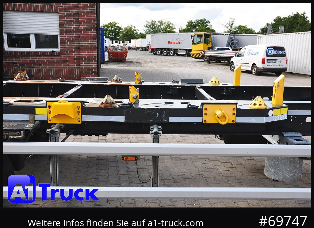 HUEFFERMANN HMA 18.76, Absetzer Luft, scheibenbremse - Roll-off/ Skip trailer: picture 2 HUEFFERMANN HMA 18.76, Absetzer Luft, scheibenbremse - Roll-off/ Skip trailer: picture 2