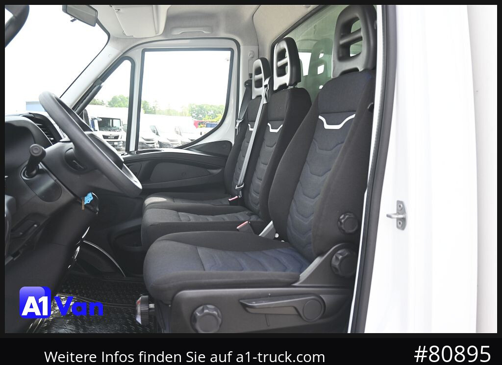 IVECO {"id":3,"name":"Iveco","mobile_name":null,"created_at":"2024-07-02T12:28:56.000000Z","updated_at":"2024-07-02T12:28:56.000000Z"} / LKW < 7.5 / Pritsche und Plane - Curtain side van: picture 3 IVECO {"id":3,"name":"Iveco","mobile_name":null,"created_at":"2024-07-02T12:28:56.000000Z","updated_at":"2024-07-02T12:28:56.000000Z"} / LKW < 7.5 / Pritsche und Plane - Curtain side van: picture 3