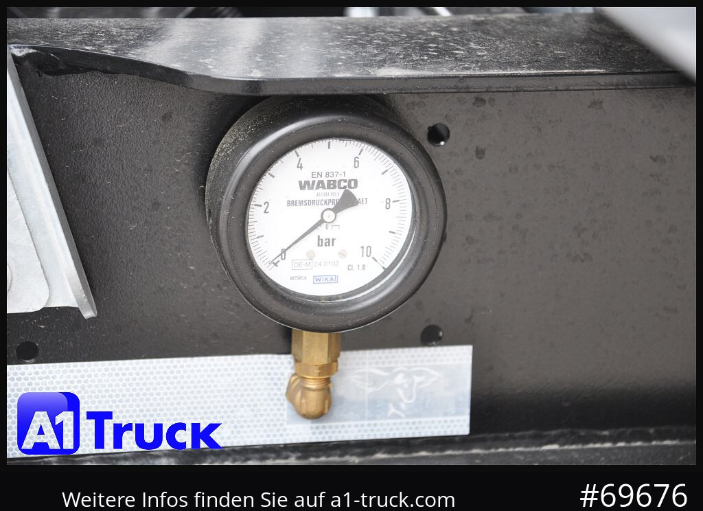 REISCH RHKS, Alu-Kippmulde 57m³, Kombitüren, Alufelgen, Liftachse, - Tipper semi-trailer: picture 2 REISCH RHKS, Alu-Kippmulde 57m³, Kombitüren, Alufelgen, Liftachse, - Tipper semi-trailer: picture 2