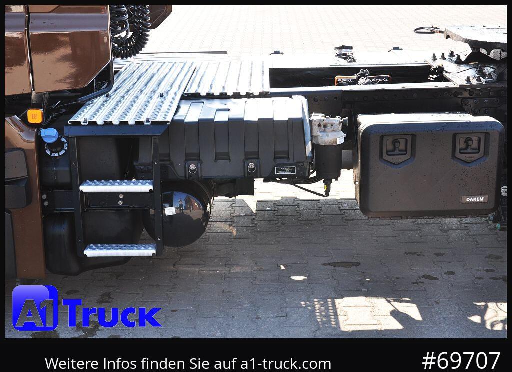 MAN TGX 18,480 BLS Intarder Standklima, Soundsysem - Tractor unit: picture 2 MAN TGX 18,480 BLS Intarder Standklima, Soundsysem - Tractor unit: picture 2