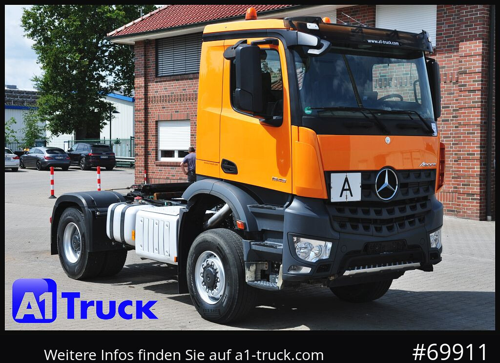 MERCEDES-BENZ 1845 Arocs BB 4x4 Allrad Hydraulik, - Tractor unit: picture 1 MERCEDES-BENZ 1845 Arocs BB 4x4 Allrad Hydraulik, - Tractor unit: picture 1