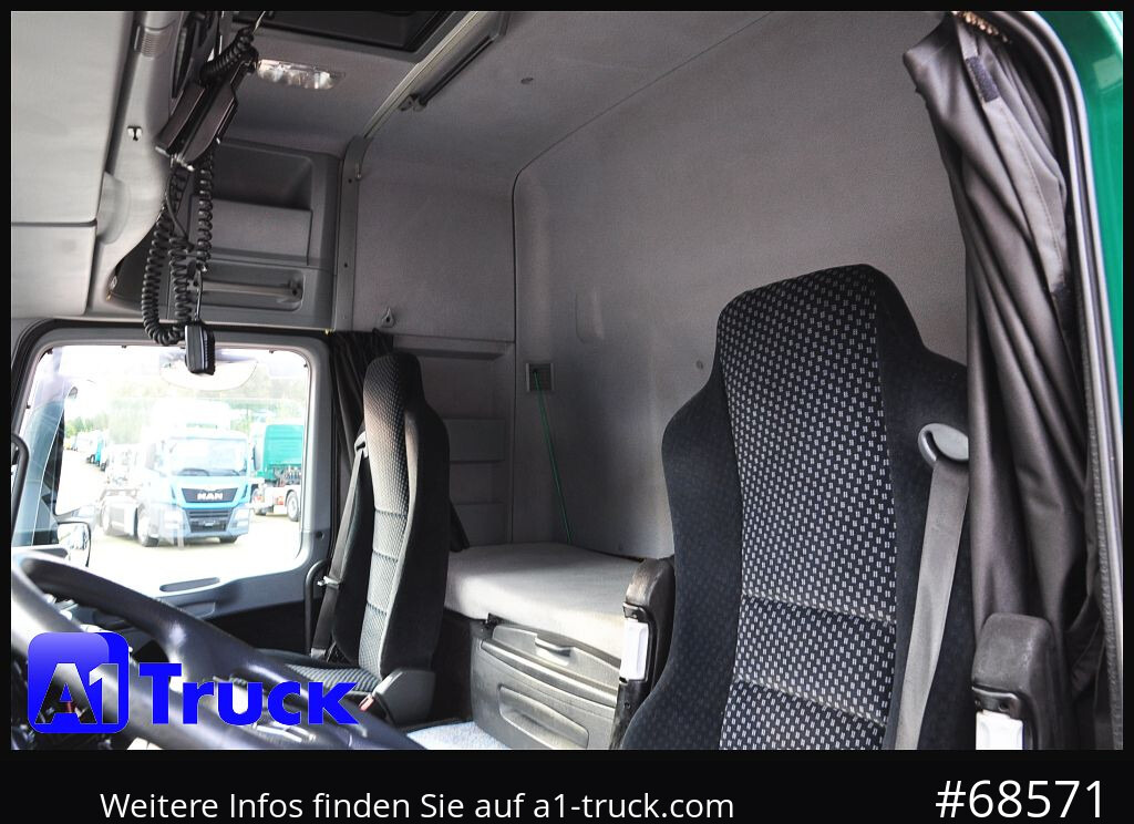 MERCEDES-BENZ Actros 4160, V8, Schwerlast 250to. 8x4, - Tractor unit: picture 3 MERCEDES-BENZ Actros 4160, V8, Schwerlast 250to. 8x4, - Tractor unit: picture 3