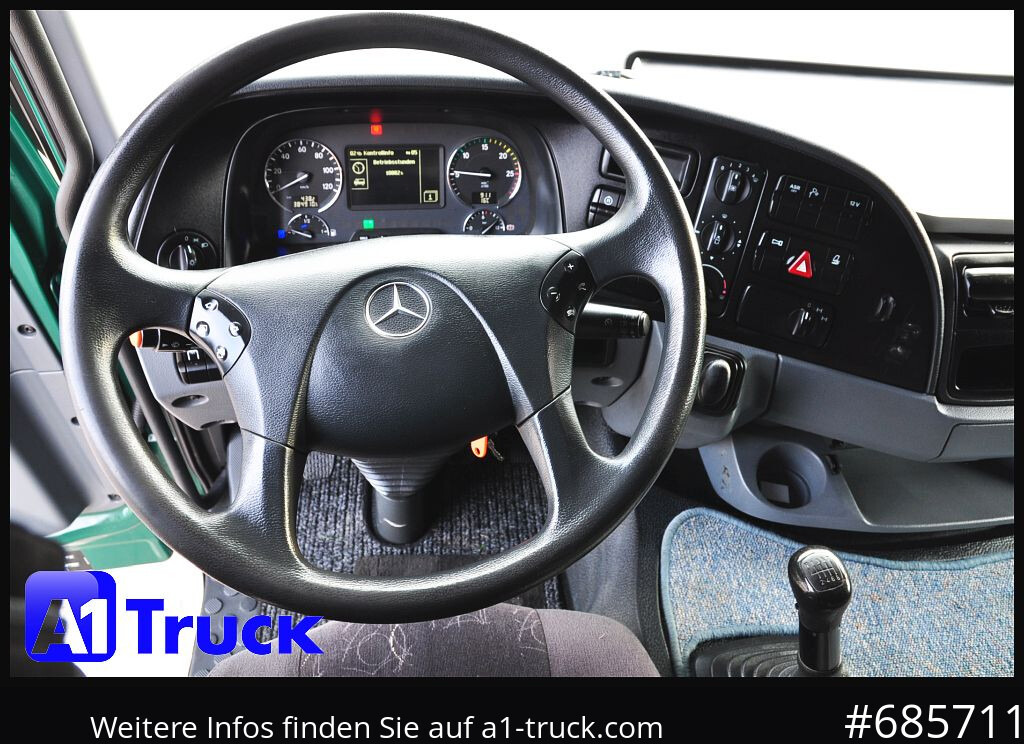 MERCEDES-BENZ Actros 4160, V8, Schwerlast 250to. 8x4, - Tractor unit: picture 4 MERCEDES-BENZ Actros 4160, V8, Schwerlast 250to. 8x4, - Tractor unit: picture 4