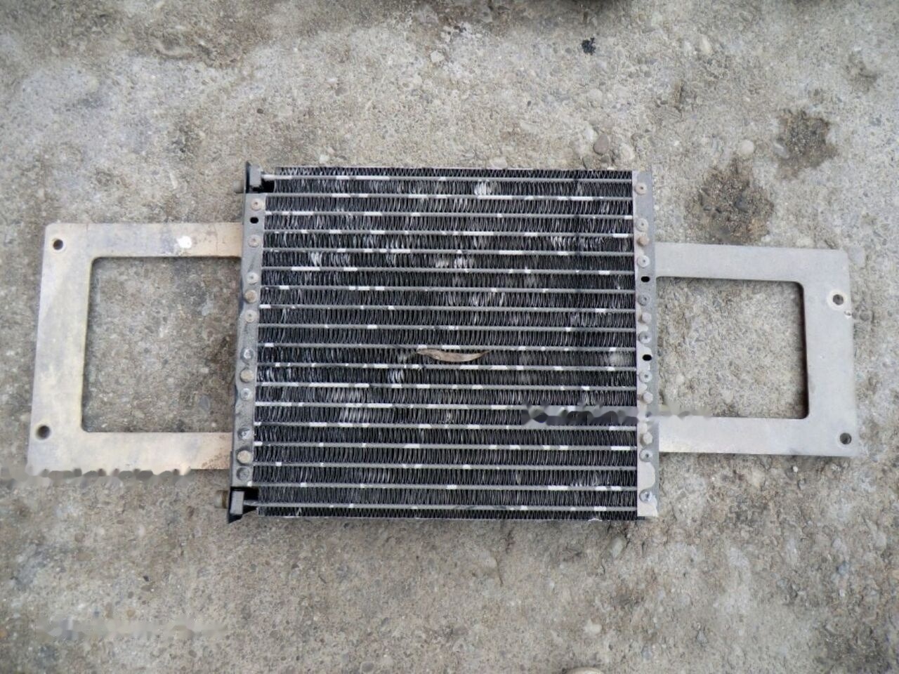 4602578 4426046 Hitachi ZX240 BAS - Condenser for Excavator: picture 1 4602578 4426046 Hitachi ZX240 BAS - Condenser for Excavator: picture 1
