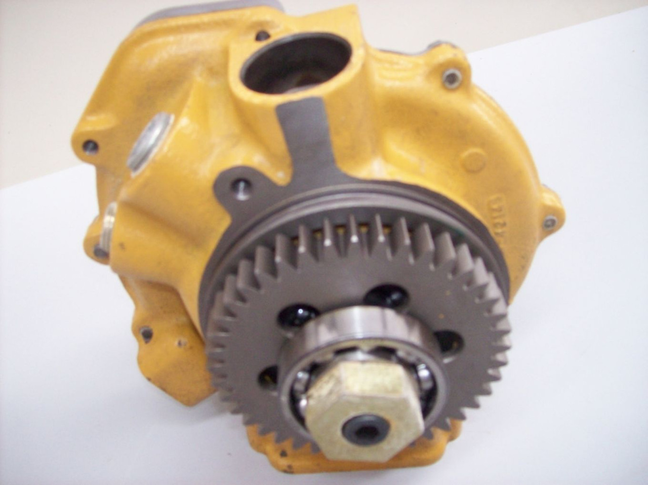 Caterpillar 3196 - C10 - C12 POMPA ACQUA ORIGINALE. P/N REMAN 0R3709 0R8767 0R0705 - Hydraulic pump for Construction machinery: picture 3 Caterpillar 3196 - C10 - C12 POMPA ACQUA ORIGINALE. P/N REMAN 0R3709 0R8767 0R0705 - Hydraulic pump for Construction machinery: picture 3