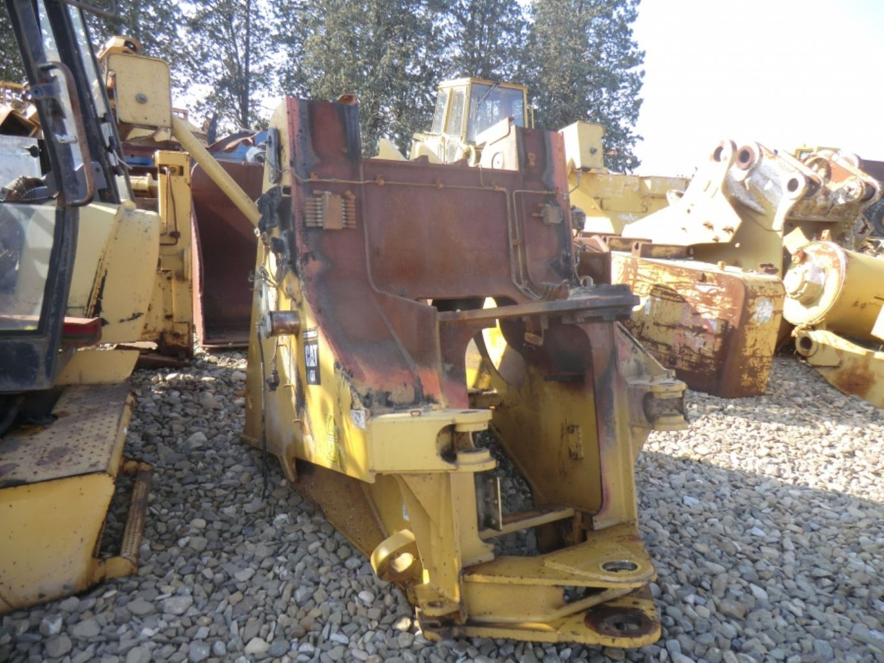 Caterpillar 962H TELAIO ANTERIORE - Frame/ Chassis for Construction machinery: picture 3 Caterpillar 962H TELAIO ANTERIORE - Frame/ Chassis for Construction machinery: picture 3