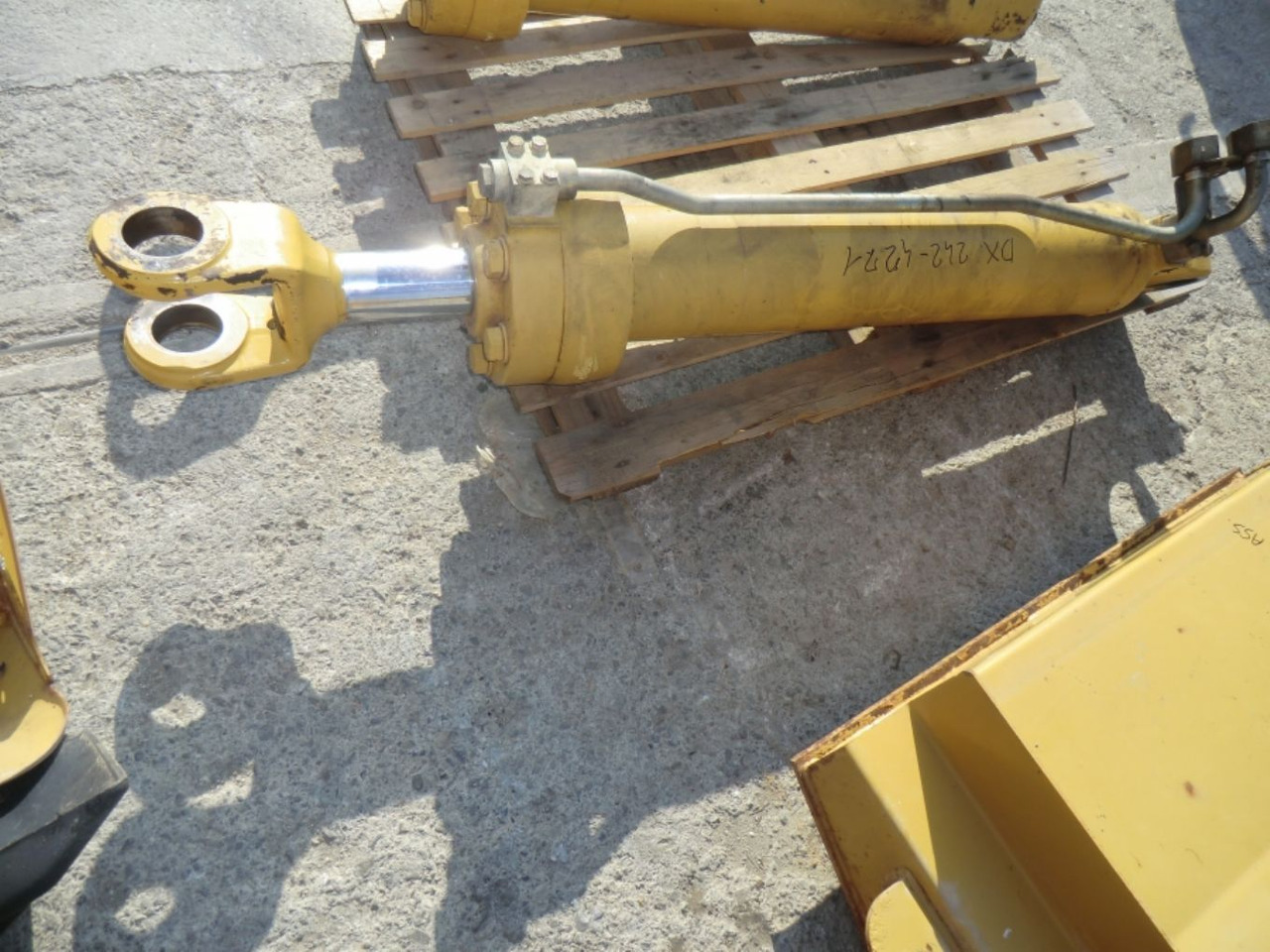 Caterpillar 962H cilindro di sollevamento destro - Hydraulic cylinder for Construction machinery: picture 1 Caterpillar 962H cilindro di sollevamento destro - Hydraulic cylinder for Construction machinery: picture 1