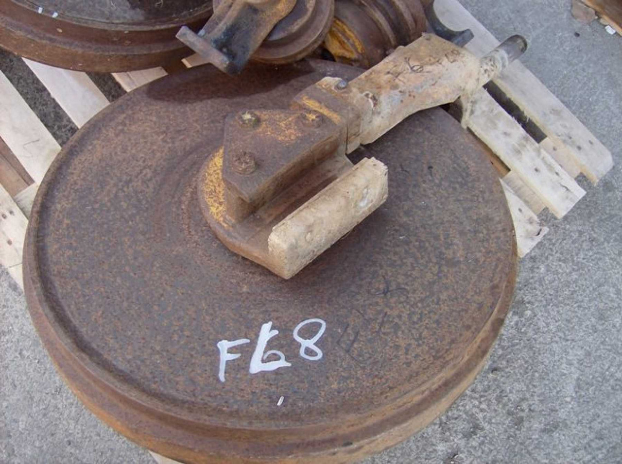 FIAT ALLIS FL8 2 RUOTE FOLLE - Undercarriage parts for Construction machinery: picture 3 FIAT ALLIS FL8 2 RUOTE FOLLE - Undercarriage parts for Construction machinery: picture 3