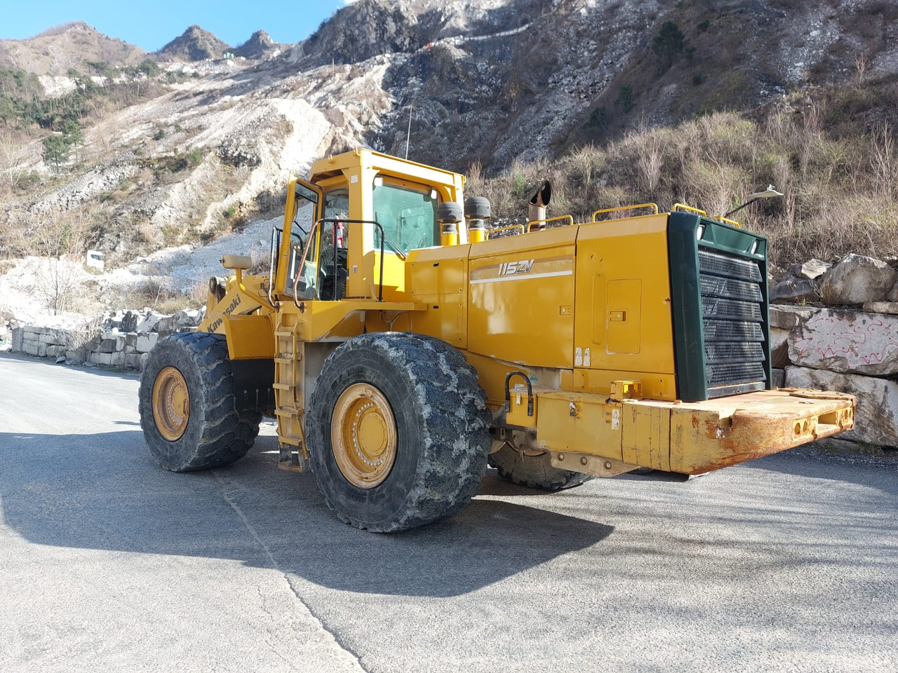 KAWASAKI 115ZV-2 - Wheel loader: picture 3 KAWASAKI 115ZV-2 - Wheel loader: picture 3