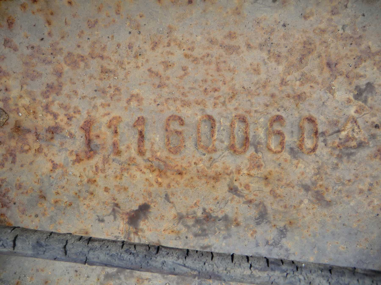 VOLVO L330E BIELLA - Body and exterior for Construction machinery: picture 2 VOLVO L330E BIELLA - Body and exterior for Construction machinery: picture 2