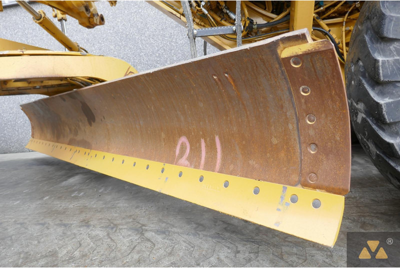 Grader Caterpillar 12H: picture 11