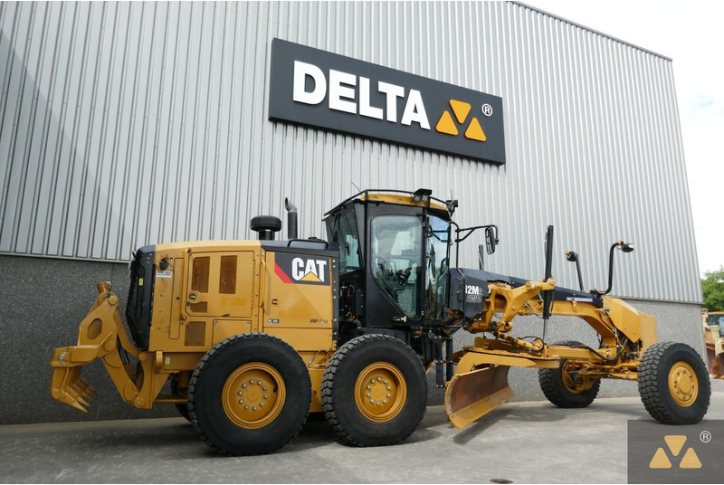 Caterpillar 12M2 AWD - Grader: picture 5 Caterpillar 12M2 AWD - Grader: picture 5