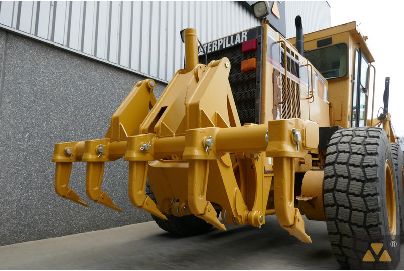 Grader Caterpillar 140H: picture 9 Grader Caterpillar 140H: picture 9